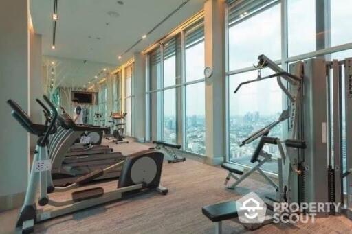 2-BR Condo at Life Ratchadapisek near MRT Huai Khwang