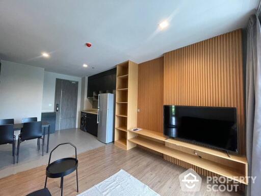 2-BR Condo at Q Prasarnmit near MRT Phetchaburi