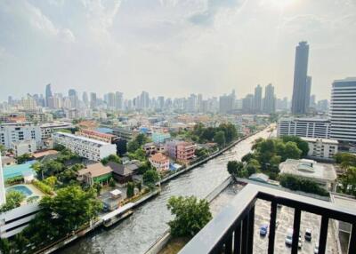 1-BR Condo at The Base Phetchaburi-Thonglor near ARL Ramkhamhaeng