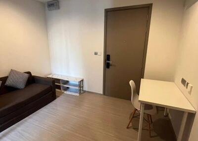 1-BR Condo at Life Asoke Hype near ARL Makkasan