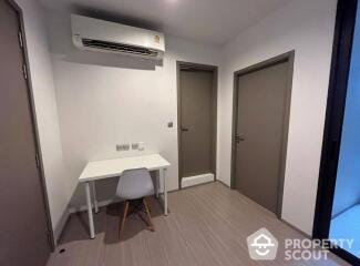 1-BR Condo at Life Asoke Hype near ARL Makkasan