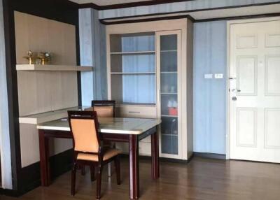 1-BR Condo at Lumpini Place Rama Iii Riverview close to Phra Ram 3