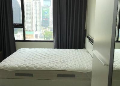 Studio Condo at Life Asoke near ARL Makkasan