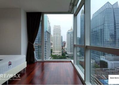 For Rent: Spacious 3-Bedroom High Floor Condo Unit at Athenee Residence, 4 Mins Walk to BTS Phloen Chit