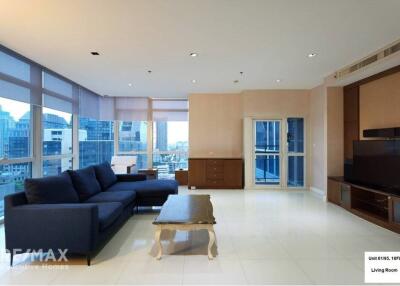 For Rent: Spacious 3-Bedroom High Floor Condo Unit at Athenee Residence, 4 Mins Walk to BTS Phloen Chit