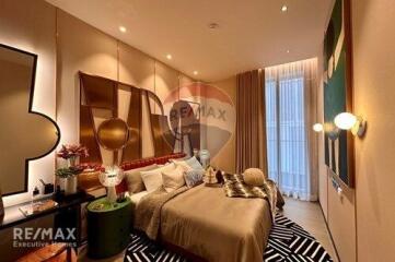 Luxurious 136m² Condo in Central Bangkok - Prime Location, Modern Design