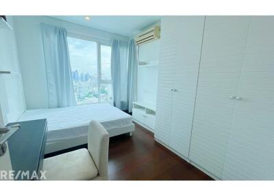 Luxurious 4 Bedroom Condo for Rent in Thonglor Area