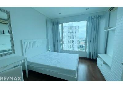 Luxurious 4 Bedroom Condo for Rent in Thonglor Area