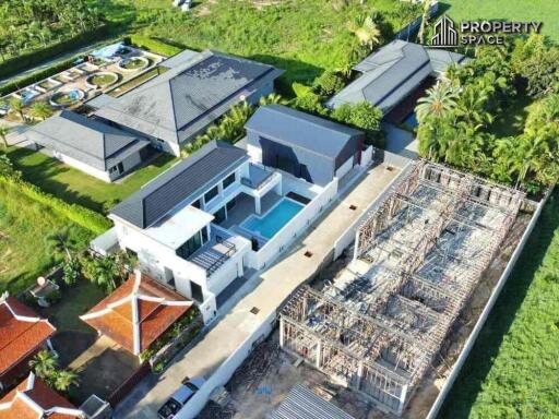 Luxury Modern 4 Bedroom Pool Villa In East Pattaya For Sale