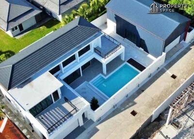 Luxury Modern 4 Bedroom Pool Villa In East Pattaya For Sale