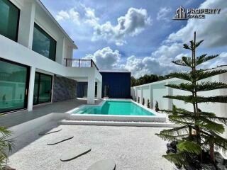 Luxury Modern 4 Bedroom Pool Villa In East Pattaya For Sale