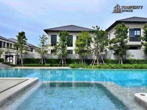 Luxury Neo Classic 4 Bedroom Pool Villa In Patta Arcade Pattaya For Sale