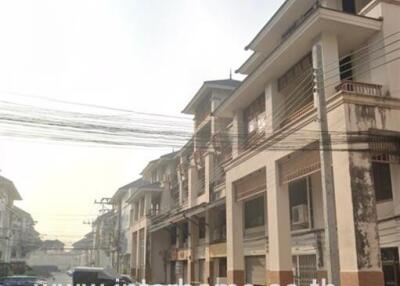 Street view of residential buildings