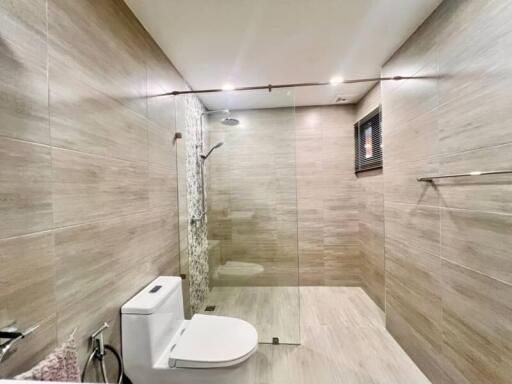 Modern bathroom with walk-in shower