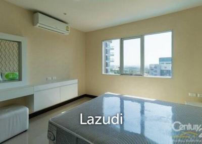 1 Bed Condo with Mountain View / Close to Town