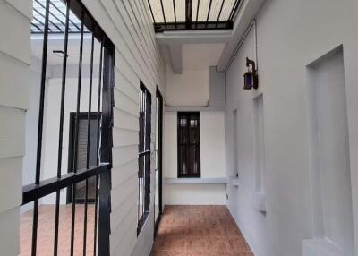 Townhome in Paholyothin 40