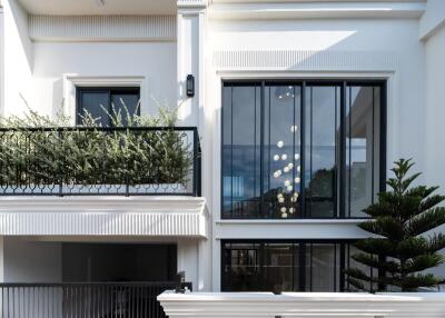 Exterior view of a modern building with balcony