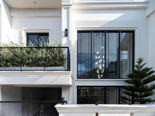 Exterior view of a modern building with balcony