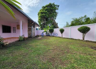 2 Bedrooms House in Nern Plub Wan Village 3 East Pattaya H011875