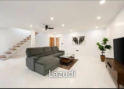 Ready-to-Move-in 4-Bedroom Villa in Lamai, Ko Samui