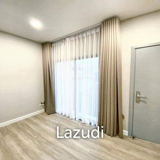 4 Bed 3 Bath 218 SQ.M Perfect Place Sukhumvit 77