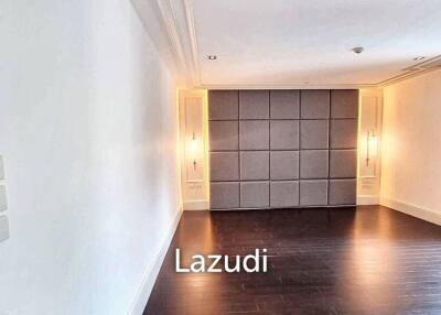 3 Bedrooms 3 Bathrooms 386 SQ.M Baan Lux Sathon