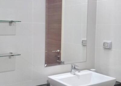 2 Bed 2 Bath 91 SQ.M Supalai Prima Riva