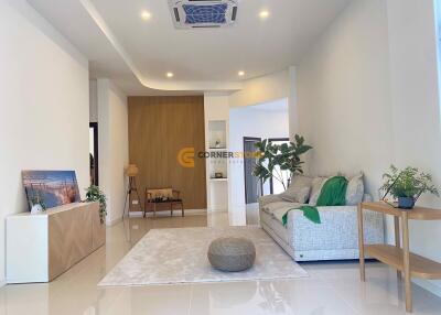 3 bedroom House in Paya by Sabai Home East Pattaya