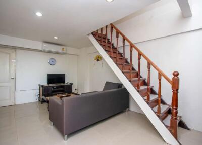 Duplex Studio Room for Sale : PP Condominum