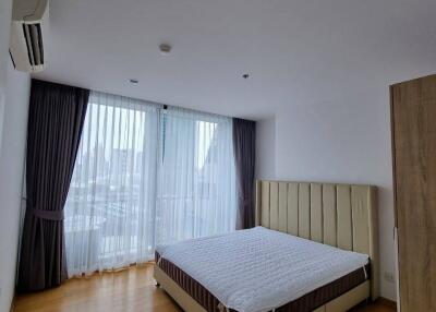 1-BR Condo at Noble Revo Silom near BTS Surasak