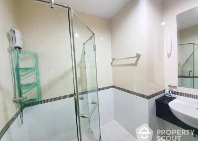 3-BR Condo at Baan Klang Krung Siam-Pathumwan Condominium near BTS Ratchathewi (ID 457750)