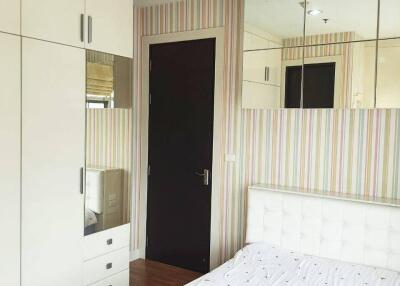 3-BR Condo at Baan Klang Krung Siam-Pathumwan Condominium near BTS Ratchathewi (ID 457750)