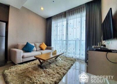 1-BR Condo at Menam Residences near BTS Saphan Taksin