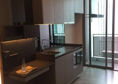 1-BR Condo at The Room Sukhumvit 69 near BTS Phra Khanong