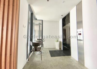 3 Bedrooms Condo on very high floor at The Met - Sathorn