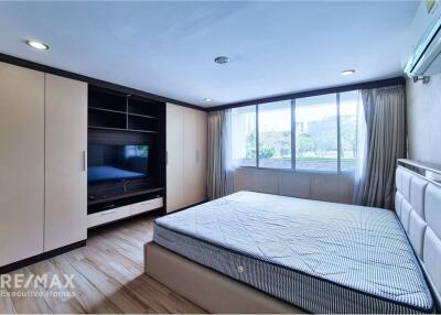 Spacious 3BR Condo in Central Bangkok - D.S. Tower 2