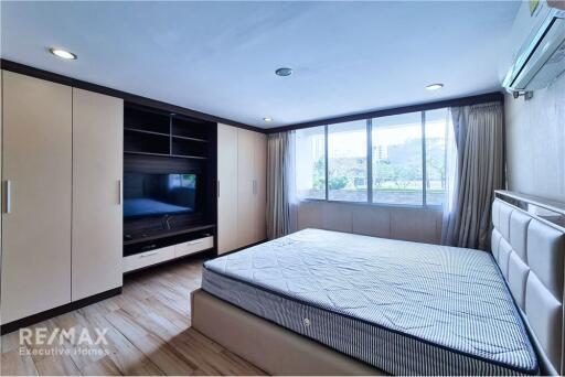 Spacious 3BR Condo in Central Bangkok - D.S. Tower 2