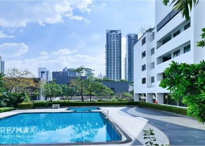 Spacious 3BR Condo in Central Bangkok - D.S. Tower 2