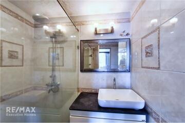 Spacious 3BR Condo in Central Bangkok - D.S. Tower 2