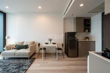 For Sale Condominium Whizdom Essence Sukhumvit  53.01 sq.m, 2 bedroom