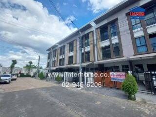 Exterior view of modern townhouse building