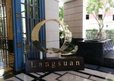 Entrance with Langsuan sign