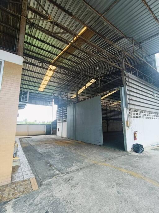 Spacious warehouse with large entrance