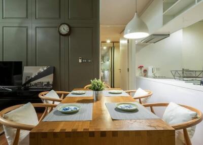 Dining area and kitchenette in a modern apartment