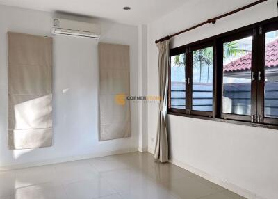 3 bedroom House in Sefton Park East Pattaya