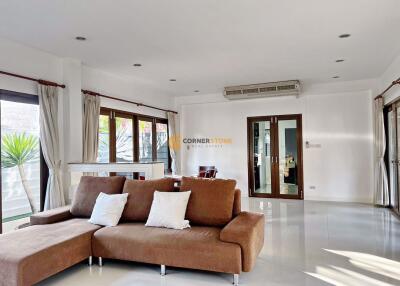 3 bedroom House in Sefton Park East Pattaya