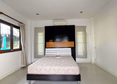 3 bedroom House in Sefton Park East Pattaya