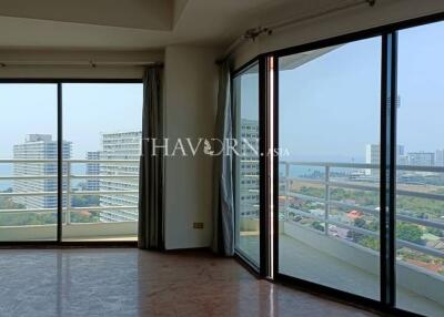 Condo for sale 2 bedroom 101 m² in View Talay 2, Pattaya