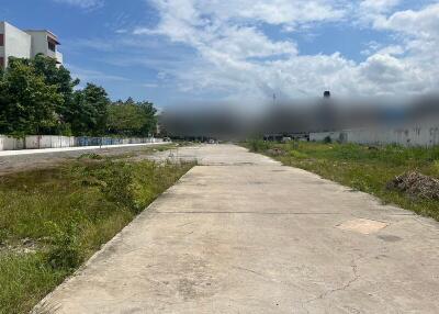 Bangkok Land  Bang Khun Thian