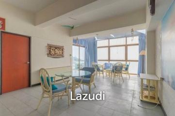 2 Bed Condo with Picturesque Sea View and Mountain View